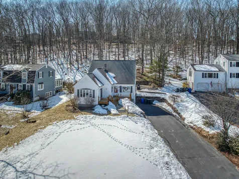 75 Linda Lane Manchester NH 03104