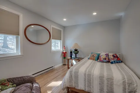 75 Linda Lane Manchester NH 03104