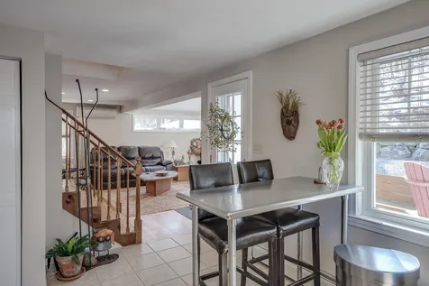75 Linda Lane Manchester NH 03104