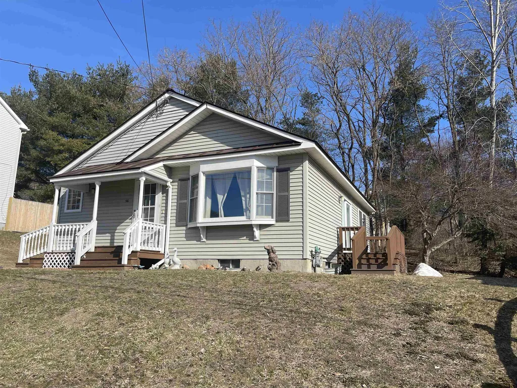 56 Acorn Street Hartford VT 05001