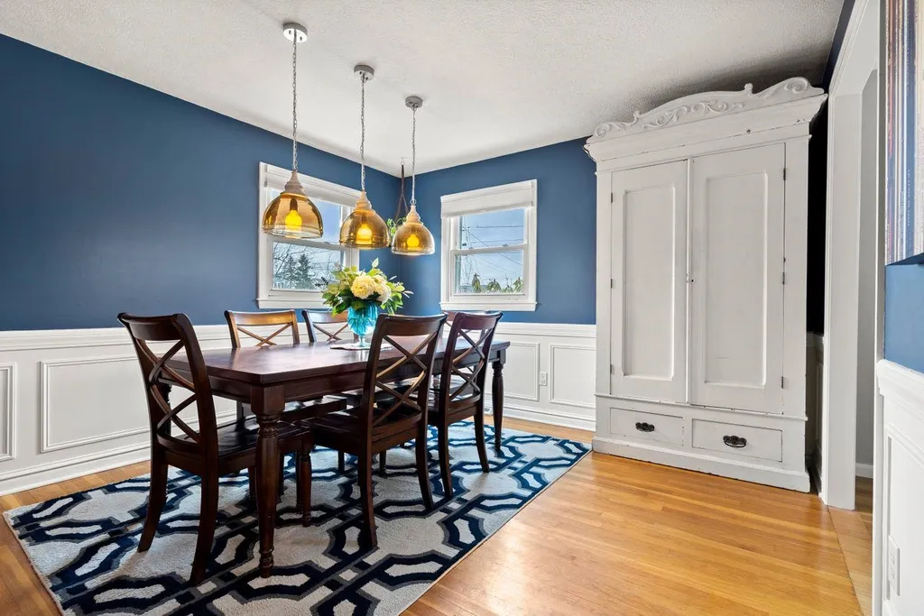 16 Applevale Drive Dover NH 03820