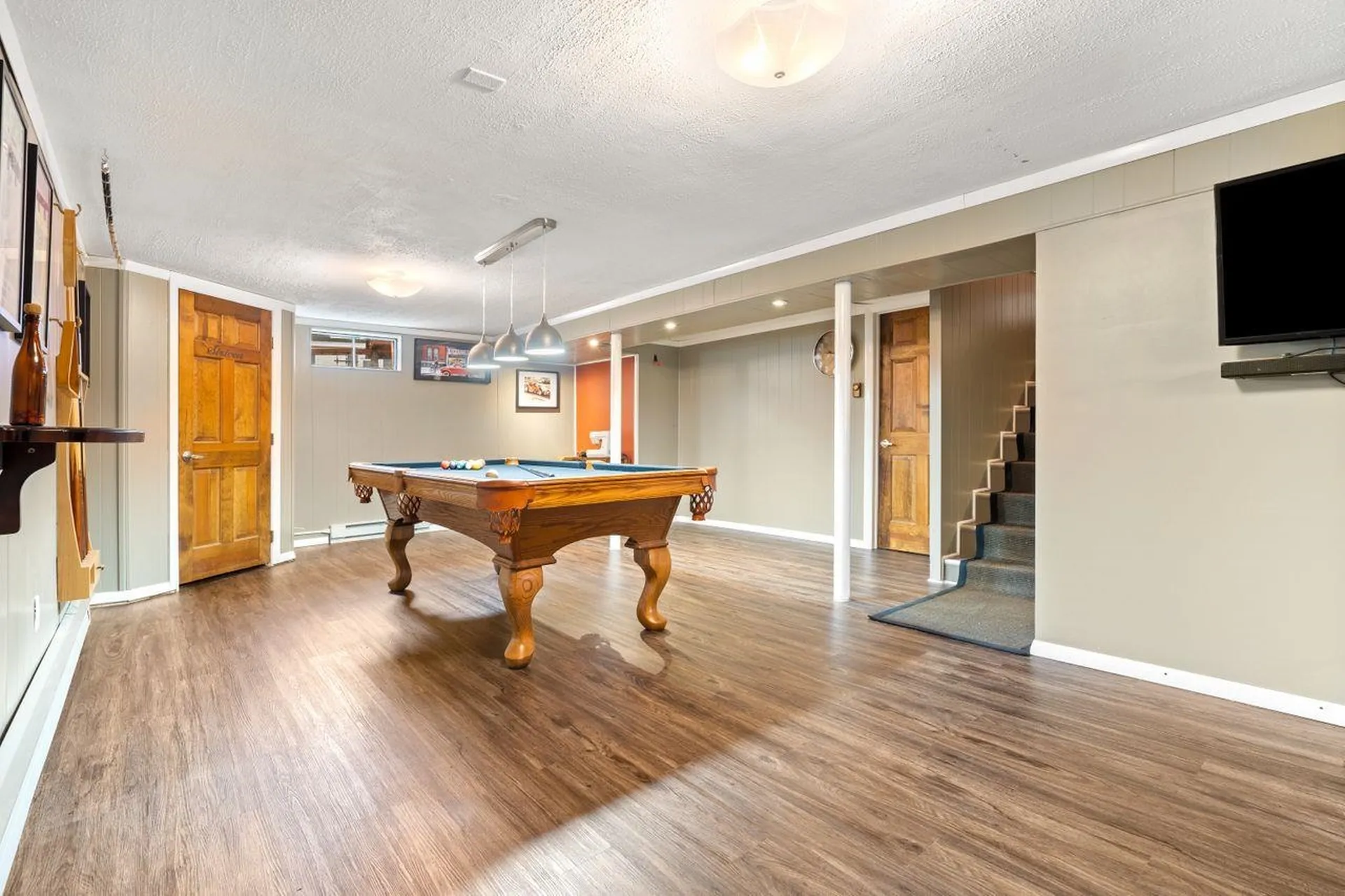 16 Applevale Drive Dover NH 03820