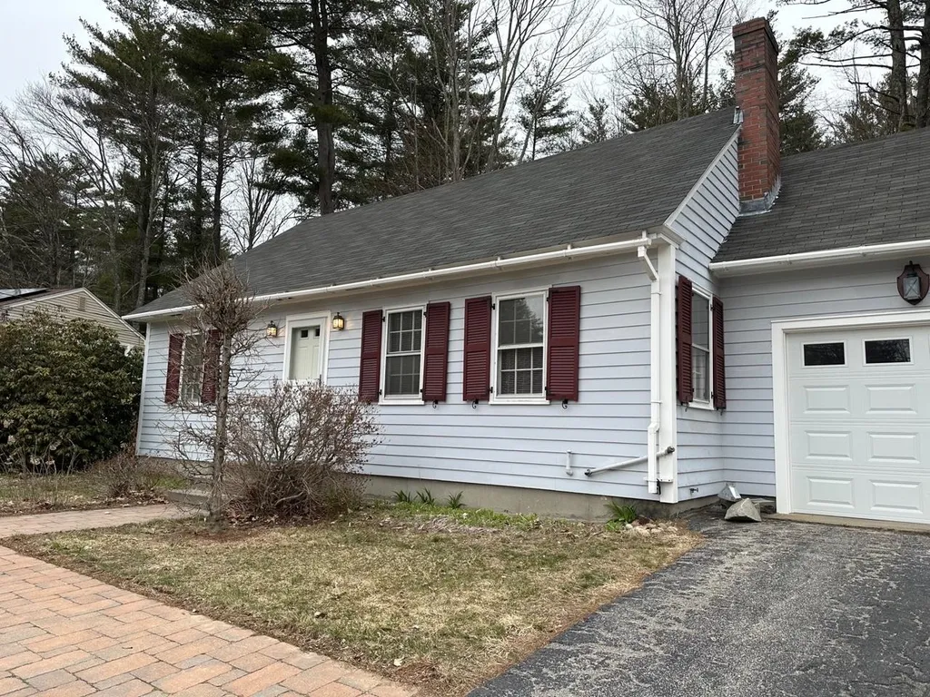 5 Woodward Drive Milford NH 03055