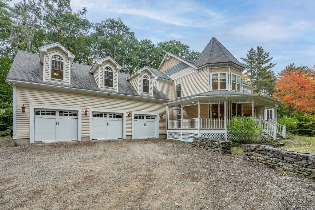21 Pointe Trinity Drive Strafford NH 03884