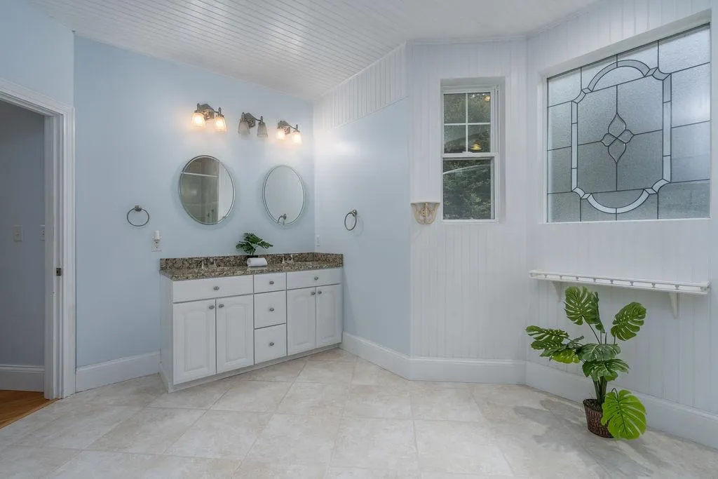 21 Pointe Trinity Drive Strafford NH 03884