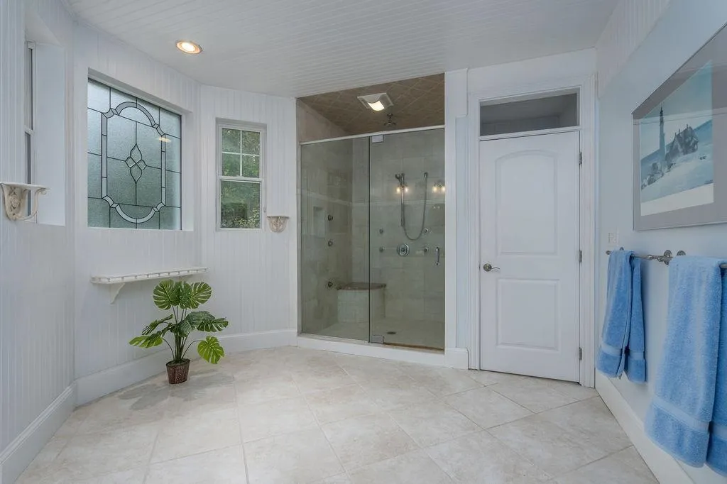 21 Pointe Trinity Drive Strafford NH 03884