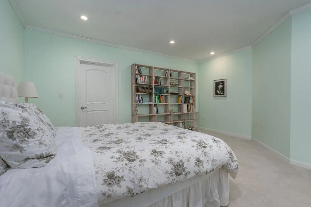 21 Pointe Trinity Drive Strafford NH 03884