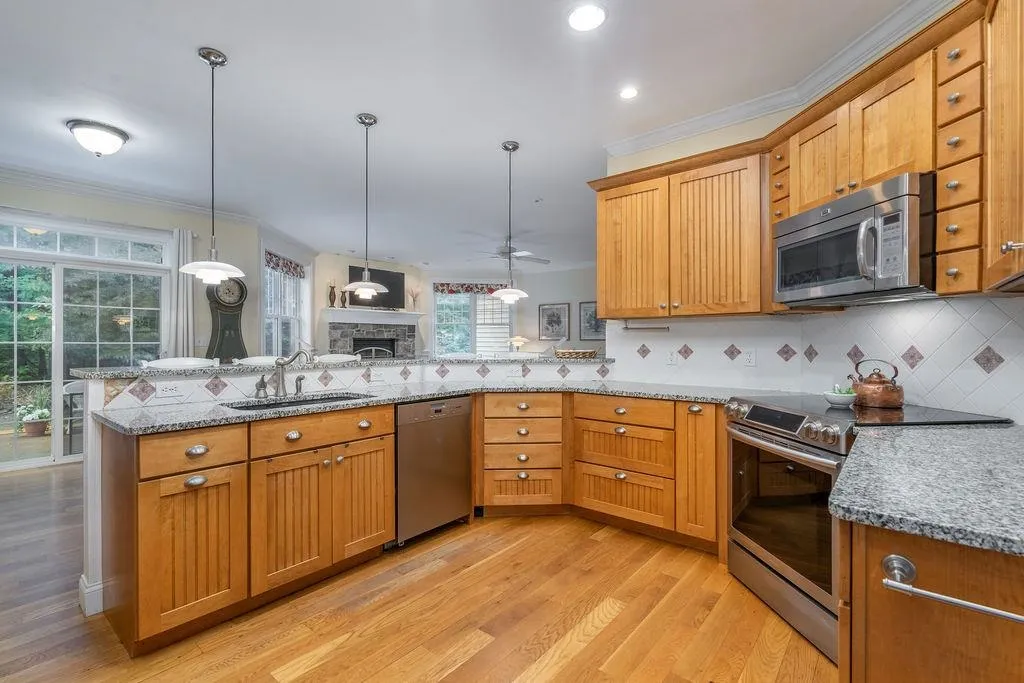 21 Pointe Trinity Drive Strafford NH 03884
