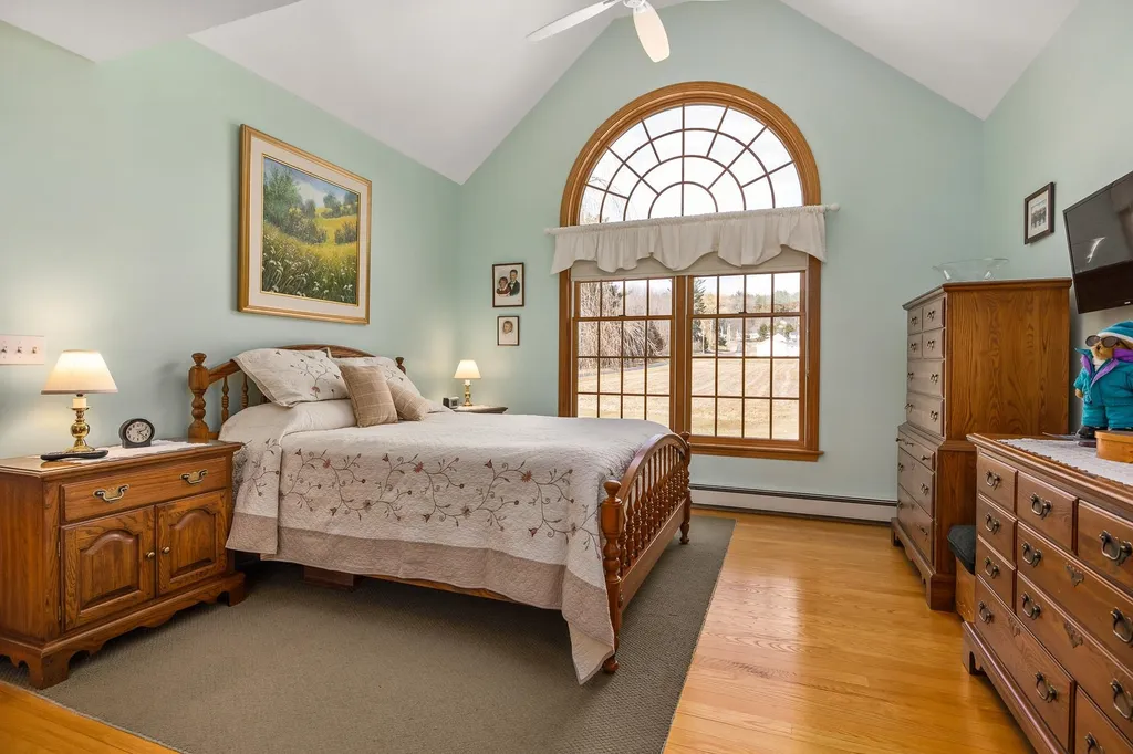 41 Nelson Lane Eliot ME 03903