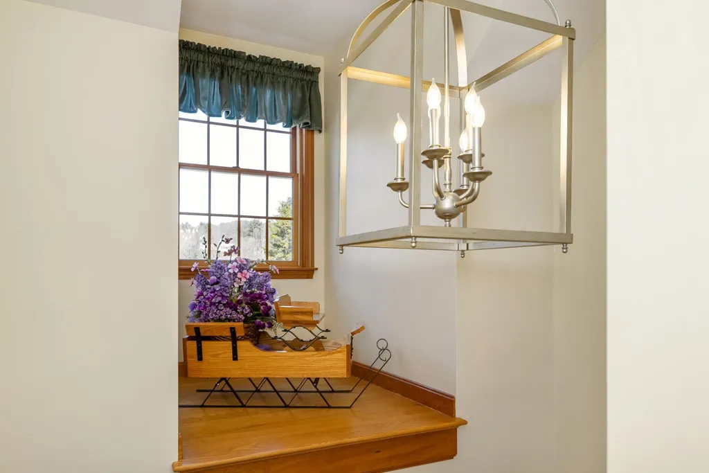 41 Nelson Lane Eliot ME 03903
