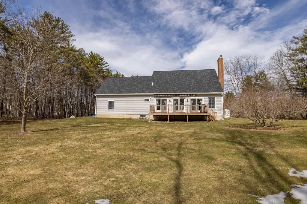 41 Nelson Lane Eliot ME 03903