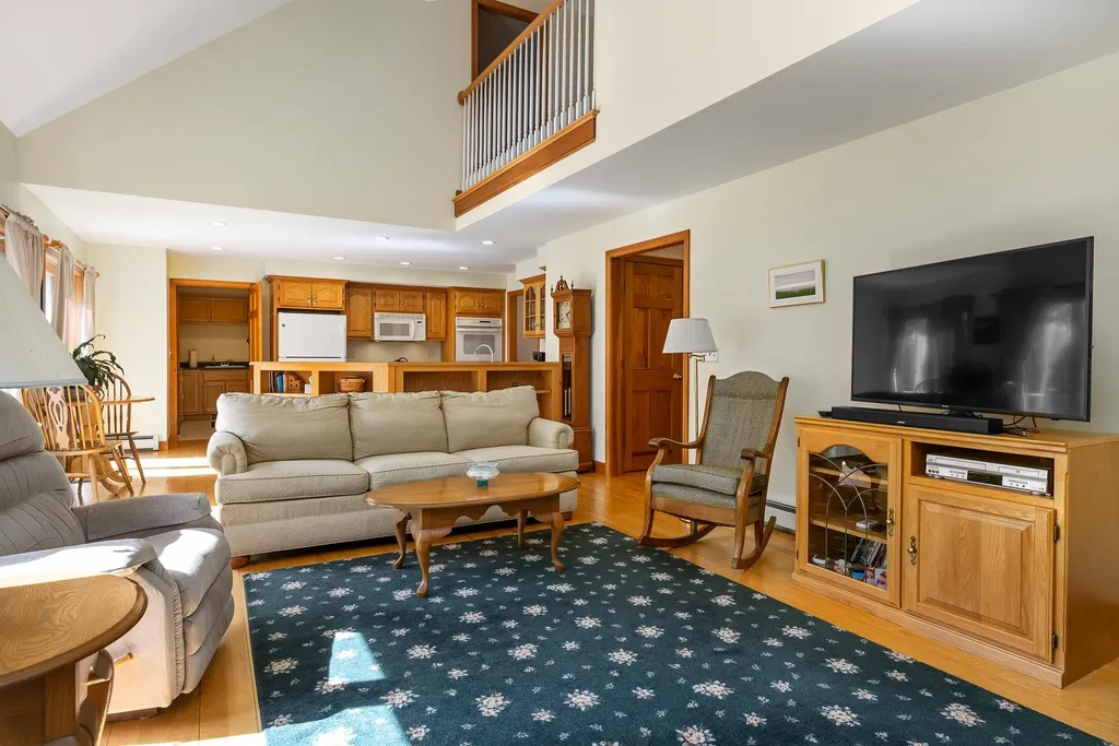 41 Nelson Lane Eliot ME 03903