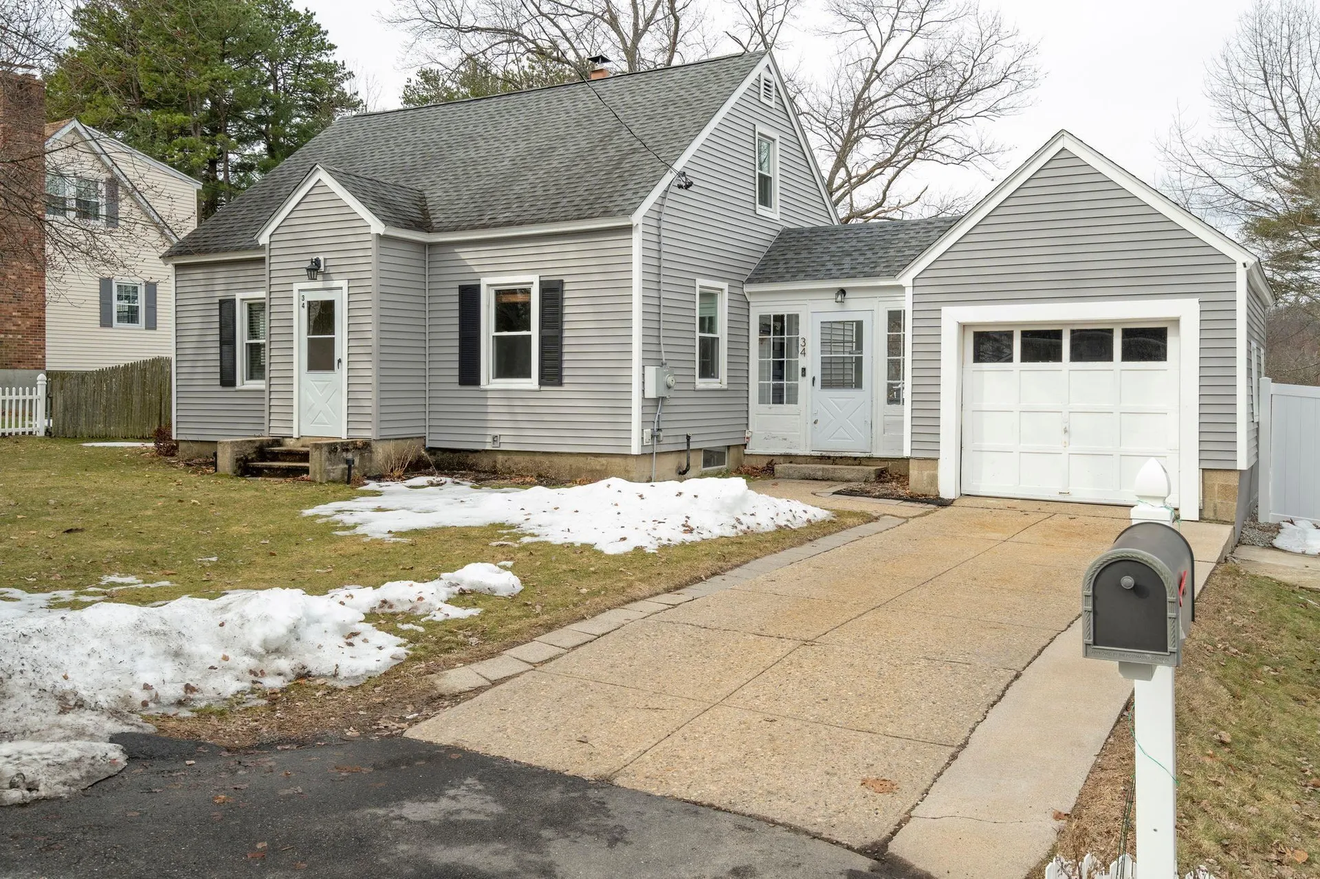 34 Exchange Avenue Manchester NH 03104