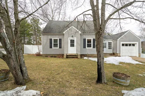 34 Exchange Avenue Manchester NH 03104