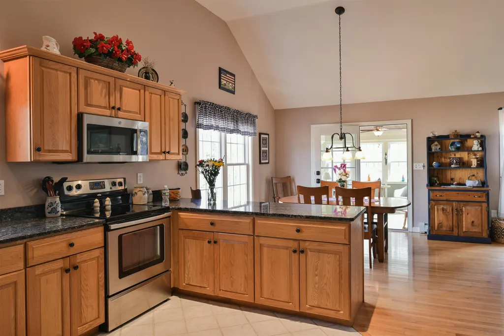 46 Marshview Circle Seabrook NH 03874