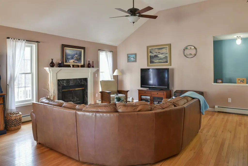 46 Marshview Circle Seabrook NH 03874