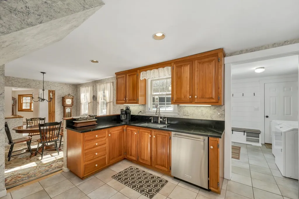 2 & 4 Lady Slipper Lane Tuftonboro NH 03816