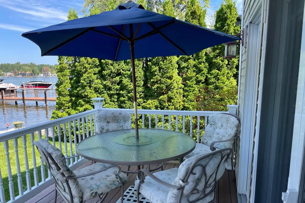 74 Sunset Drive Belmont NH 03220