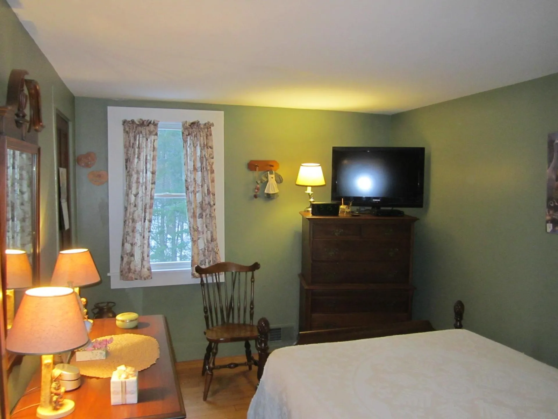 184 Chalk Pond Road Newbury NH 03255