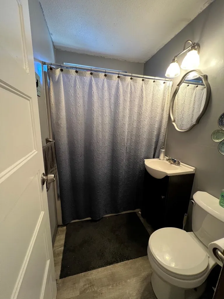86 Kennedy Drive Keene NH 03431