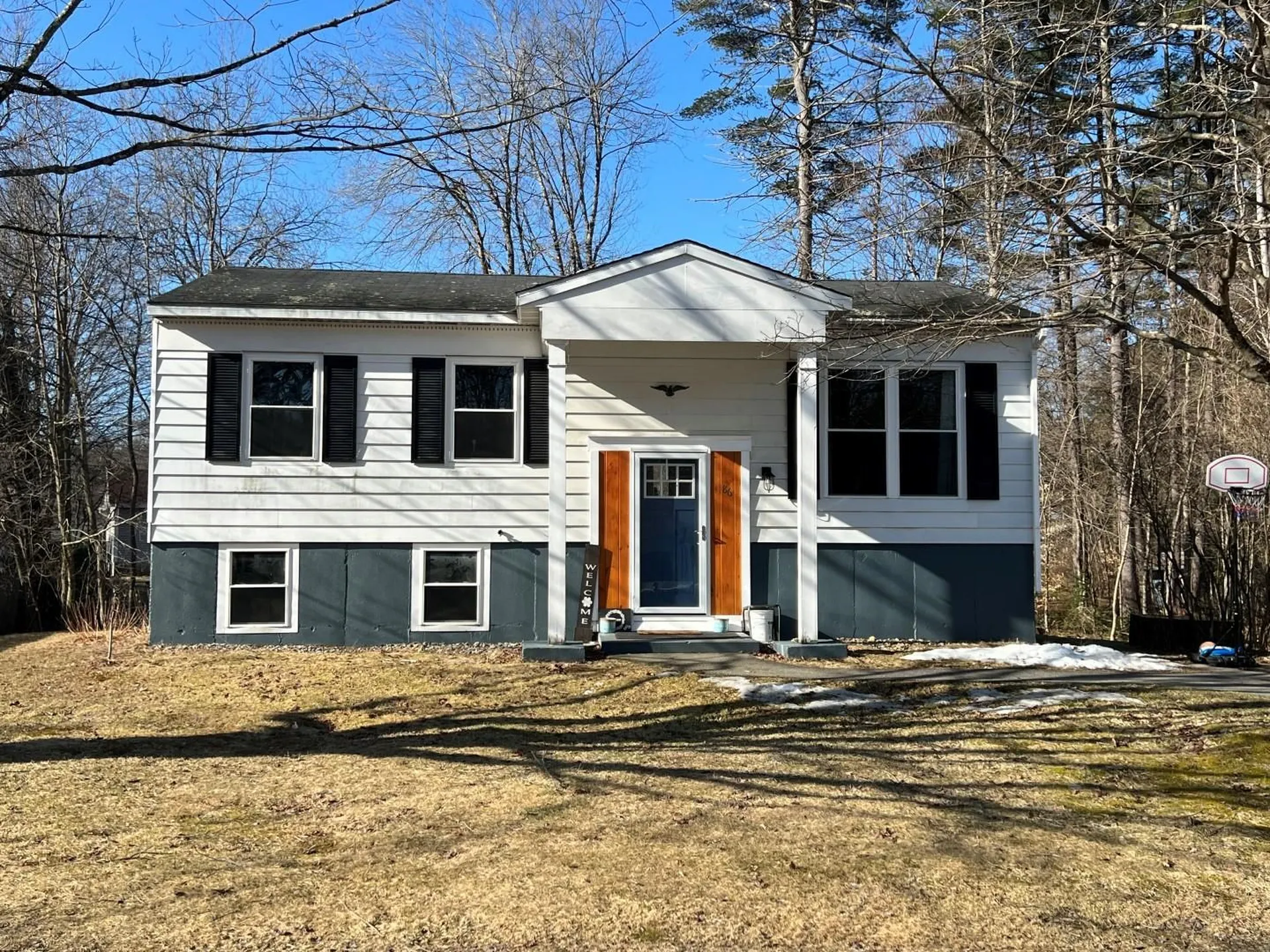86 Kennedy Drive Keene NH 03431