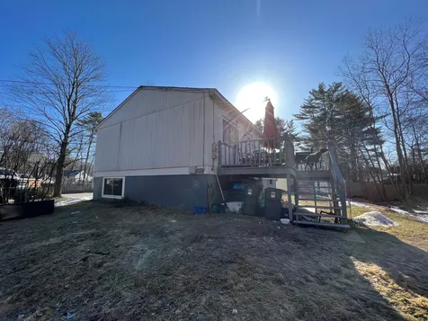 86 Kennedy Drive Keene NH 03431