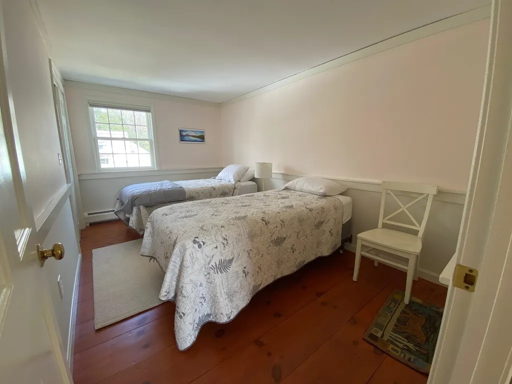 91 Ledgewood Road Claremont NH 03743