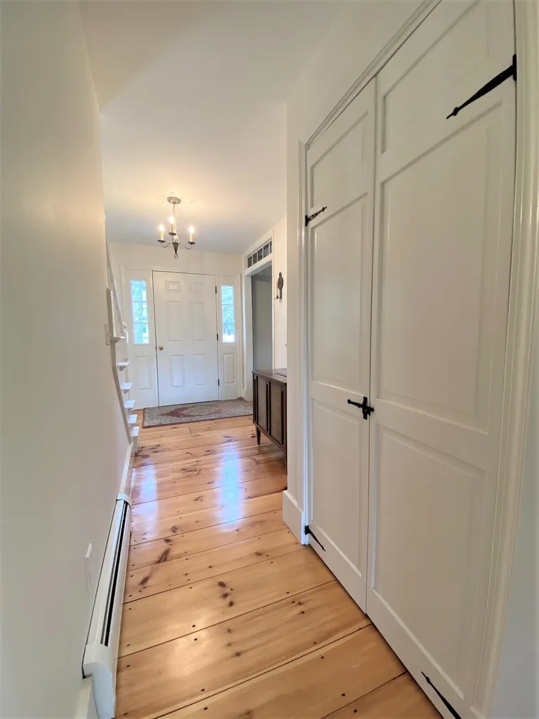 91 Ledgewood Road Claremont NH 03743