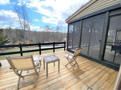 91 Ledgewood Road Claremont NH 03743