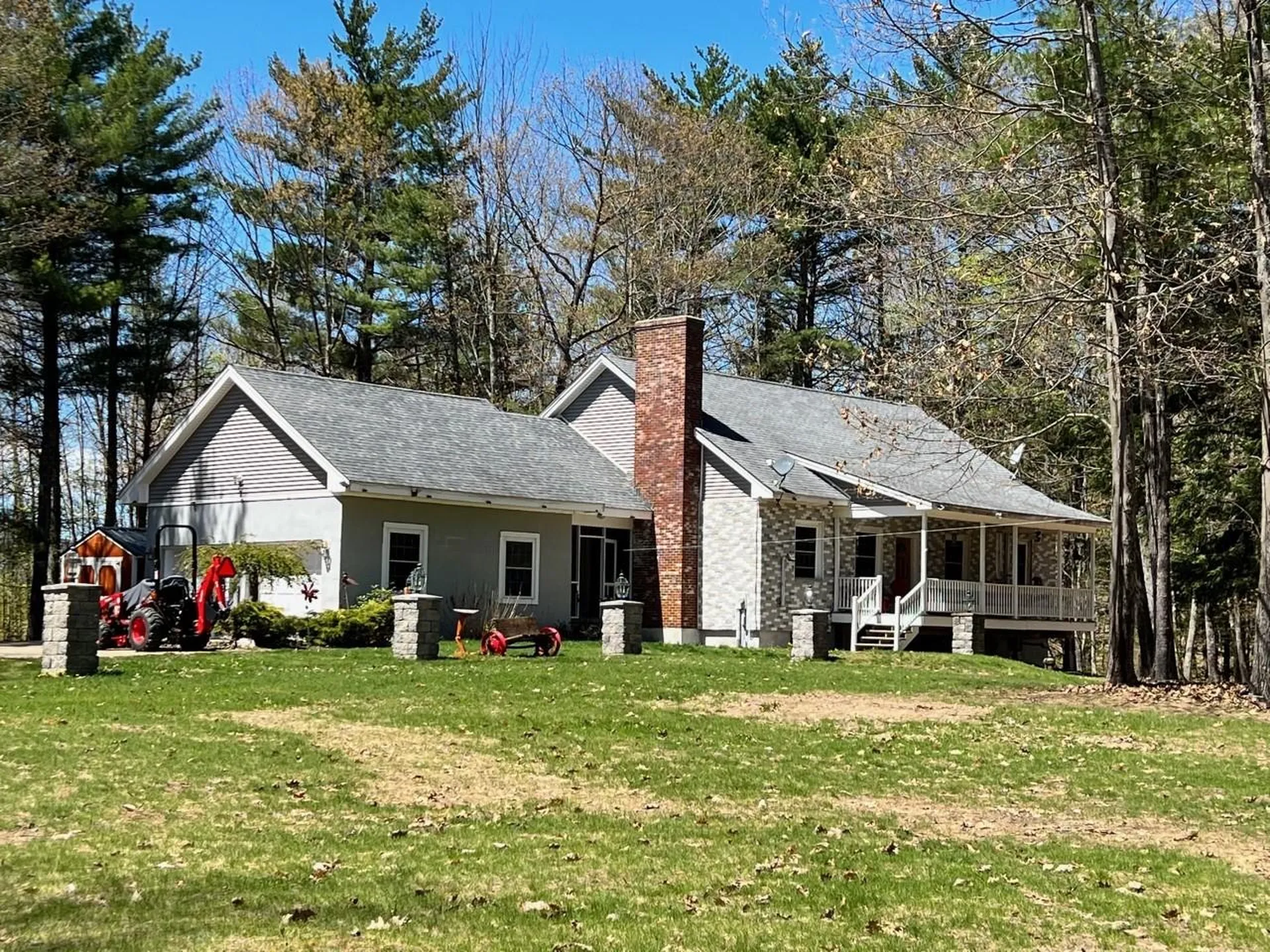 18 Calef Drive Alton NH 03809