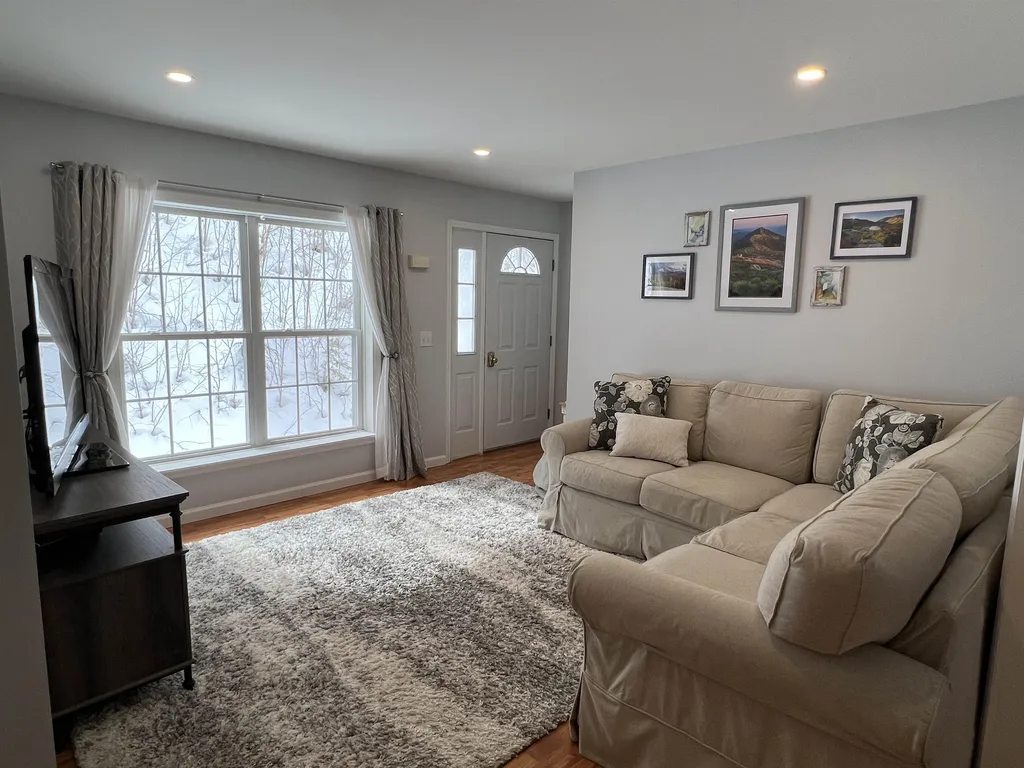 864 Nh Route 4a Enfield NH 03748