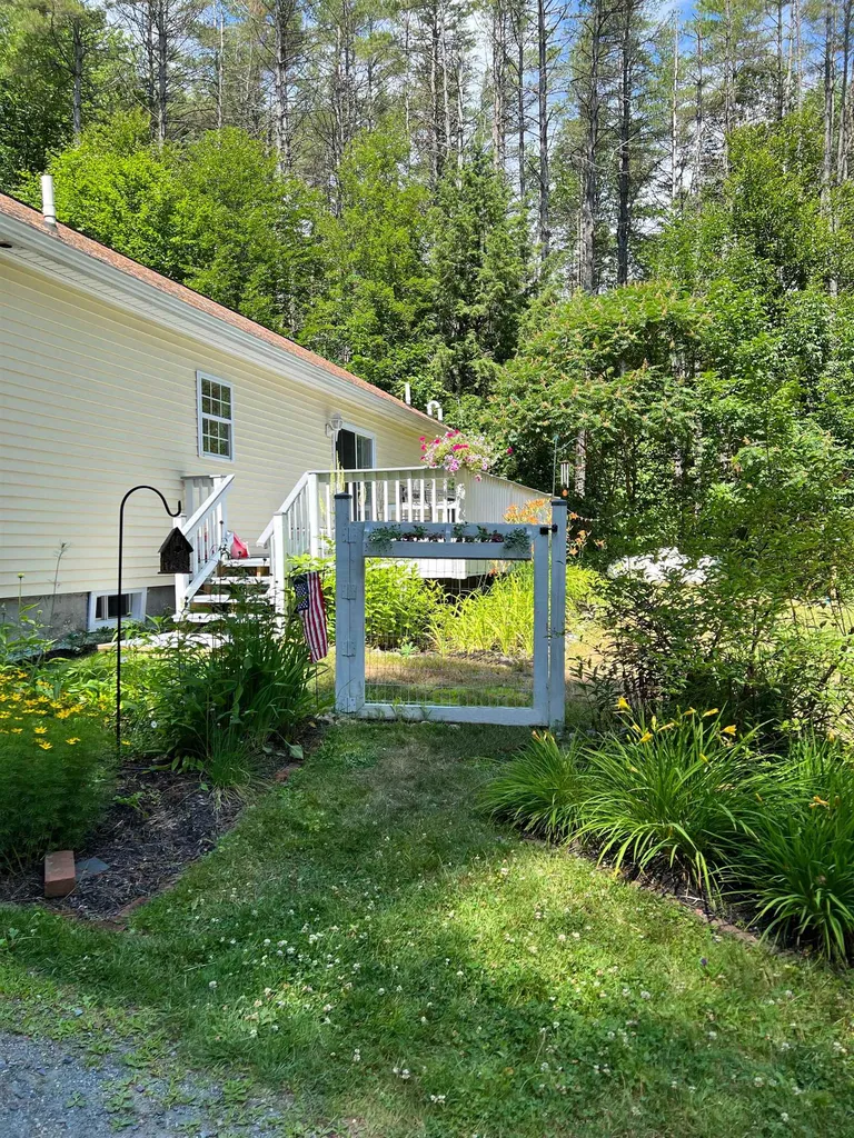 864 Nh Route 4a Enfield NH 03748