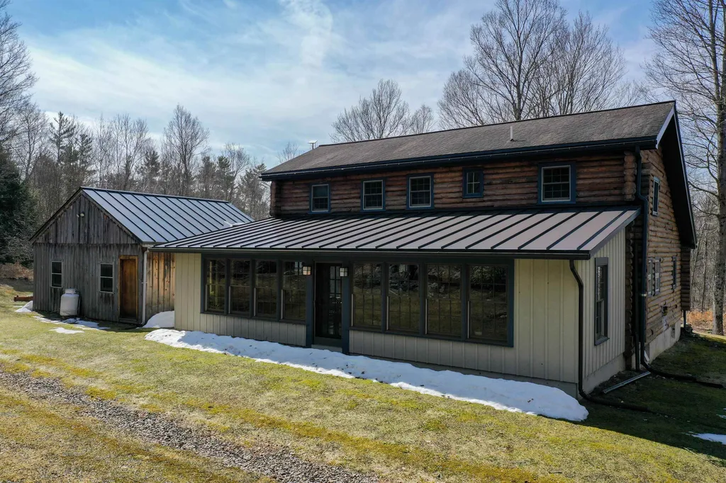 547 Cobble Road New Haven VT 05472