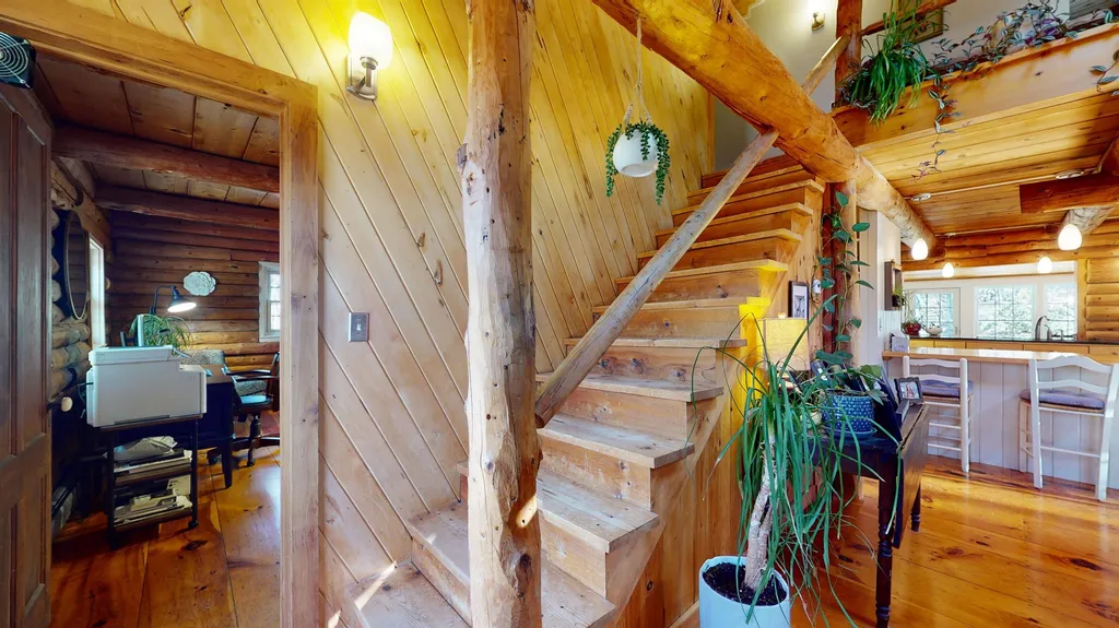 547 Cobble Road New Haven VT 05472