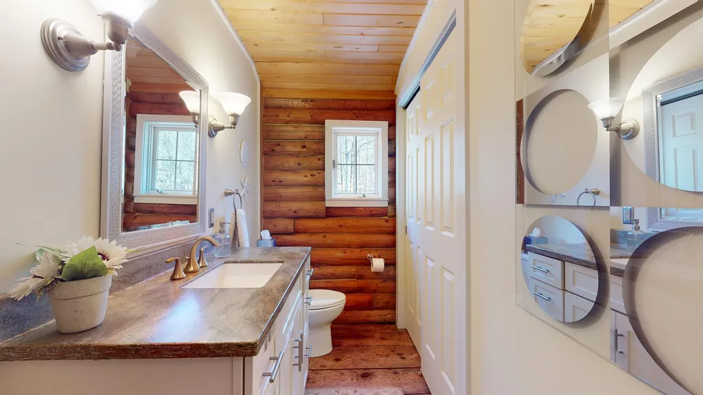 547 Cobble Road New Haven VT 05472