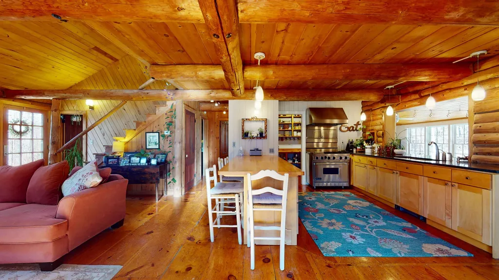 547 Cobble Road New Haven VT 05472