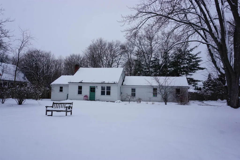 40 East Street Essex Junction VT 05452