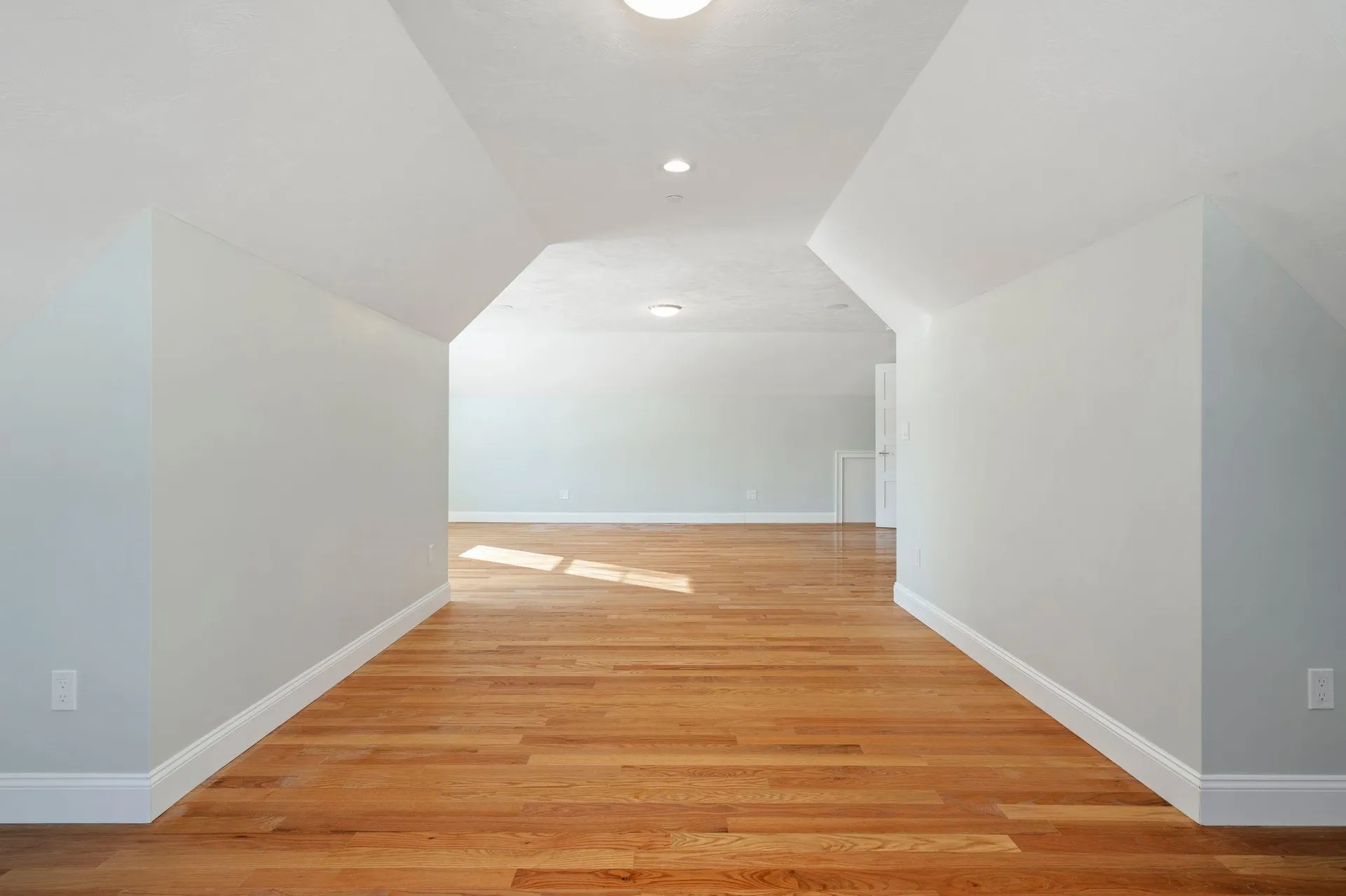 18 Kibrel Court Sandown NH 03873