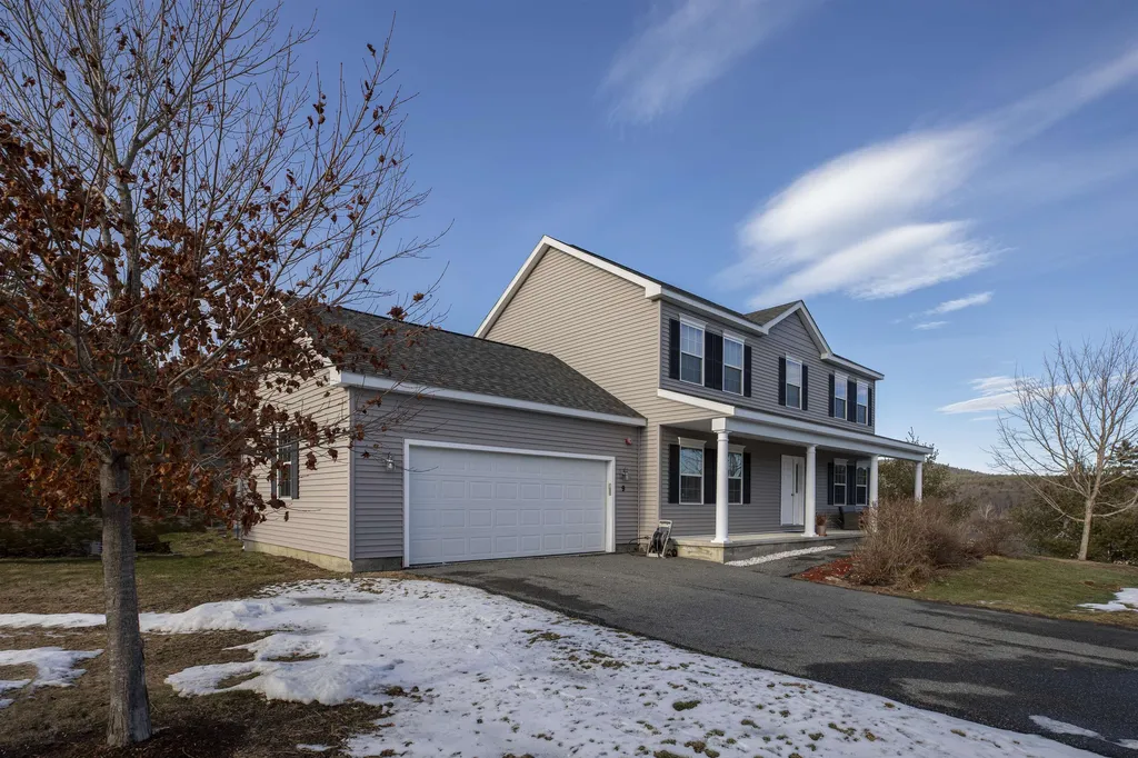 9 Cherry Circle Lebanon NH 03766