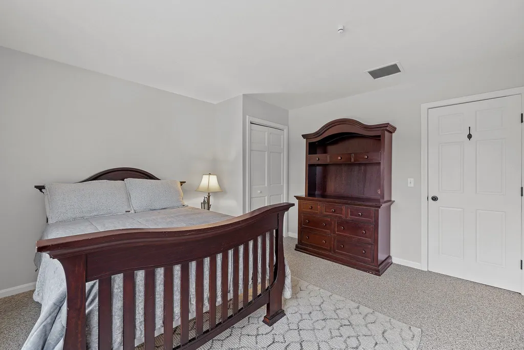 32 Dwinell Drive Concord NH 03301