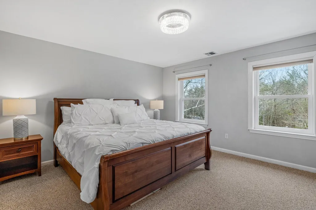 32 Dwinell Drive Concord NH 03301