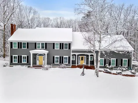 32 Dwinell Drive Concord NH 03301