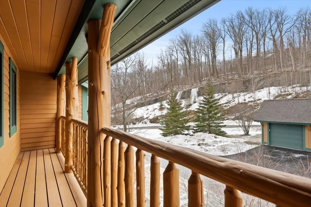 5b Cranberry Court Stratton VT 05155