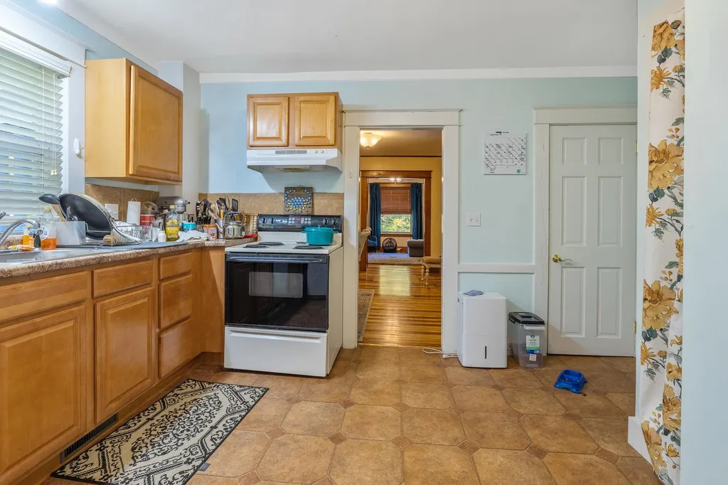 19 South Street Lebanon NH 03766
