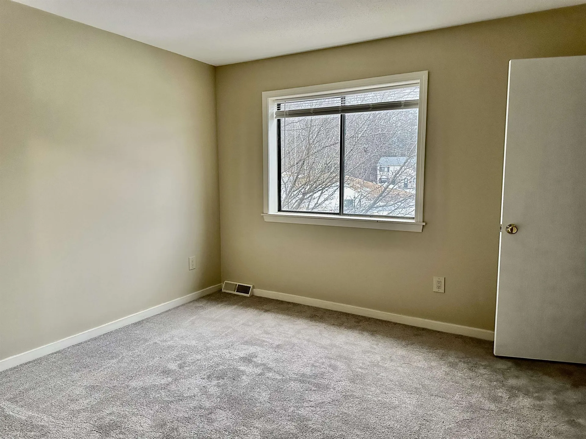 133 Colonial Drive Hartford VT 05001