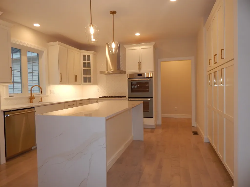 6 Rose Fountain Lane Hampton NH 03842
