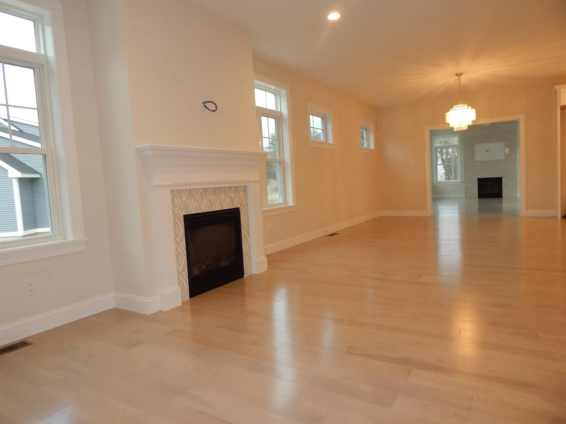 6 Rose Fountain Lane Hampton NH 03842