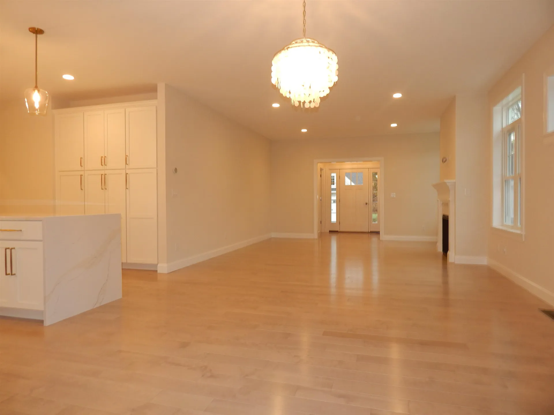 6 Rose Fountain Lane Hampton NH 03842