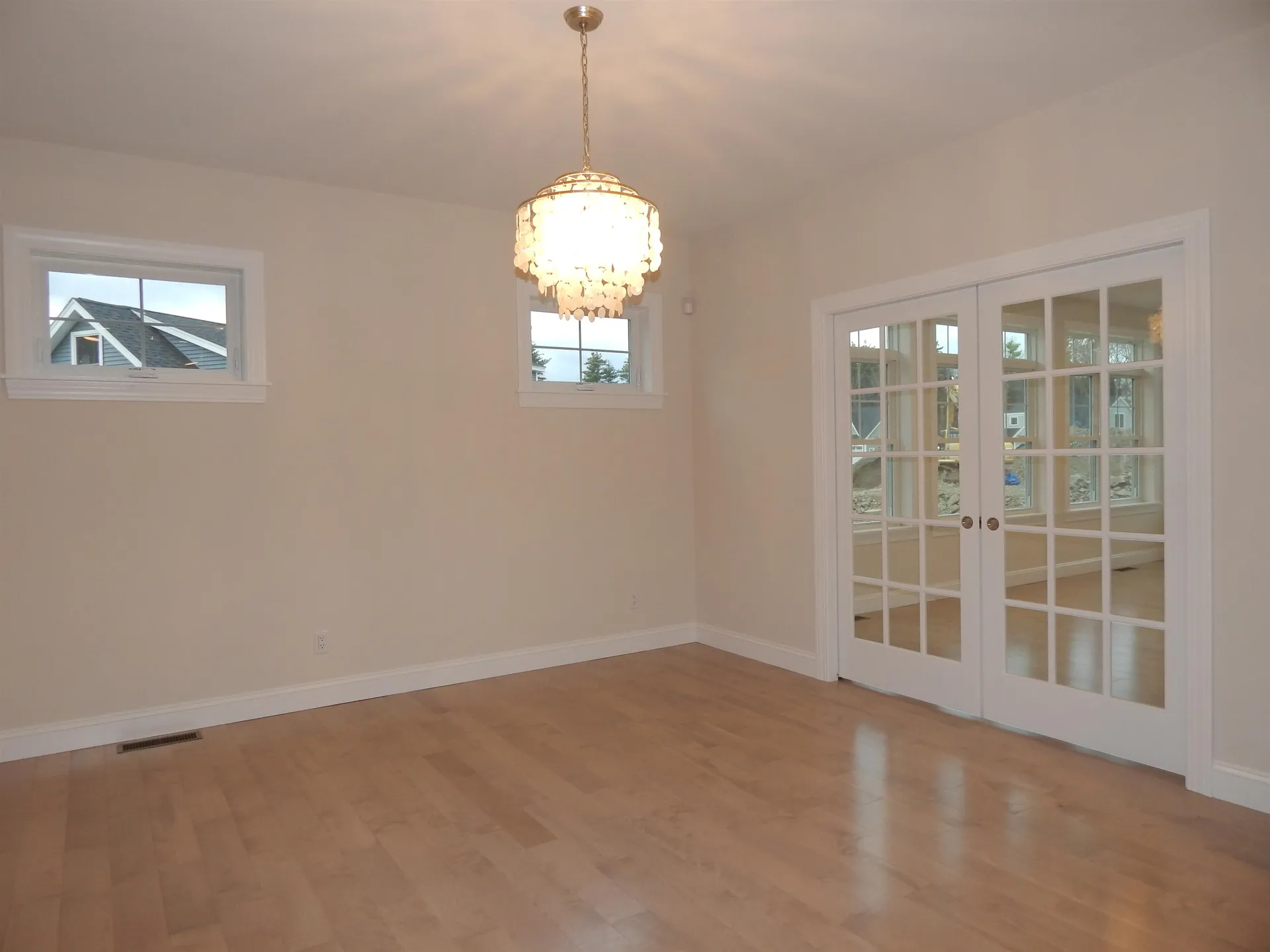6 Rose Fountain Lane Hampton NH 03842