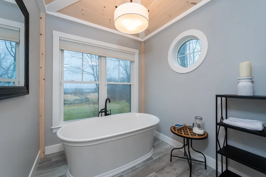 106 Goodwin Road Kittery ME 03905